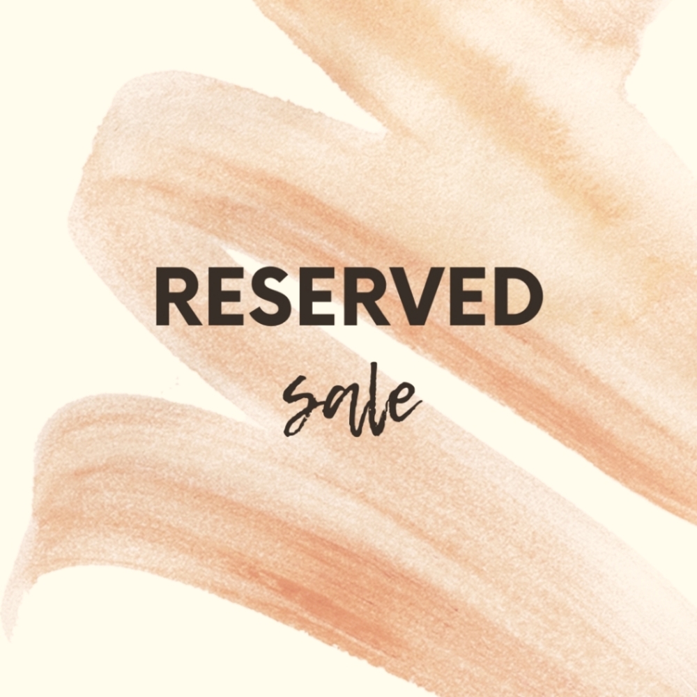 Reserved sale of cookie jar